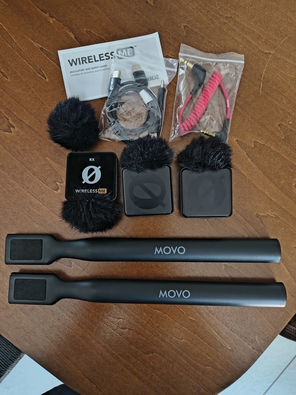 RODE WIRELESS GO ME microphone Kit For Cameras .
